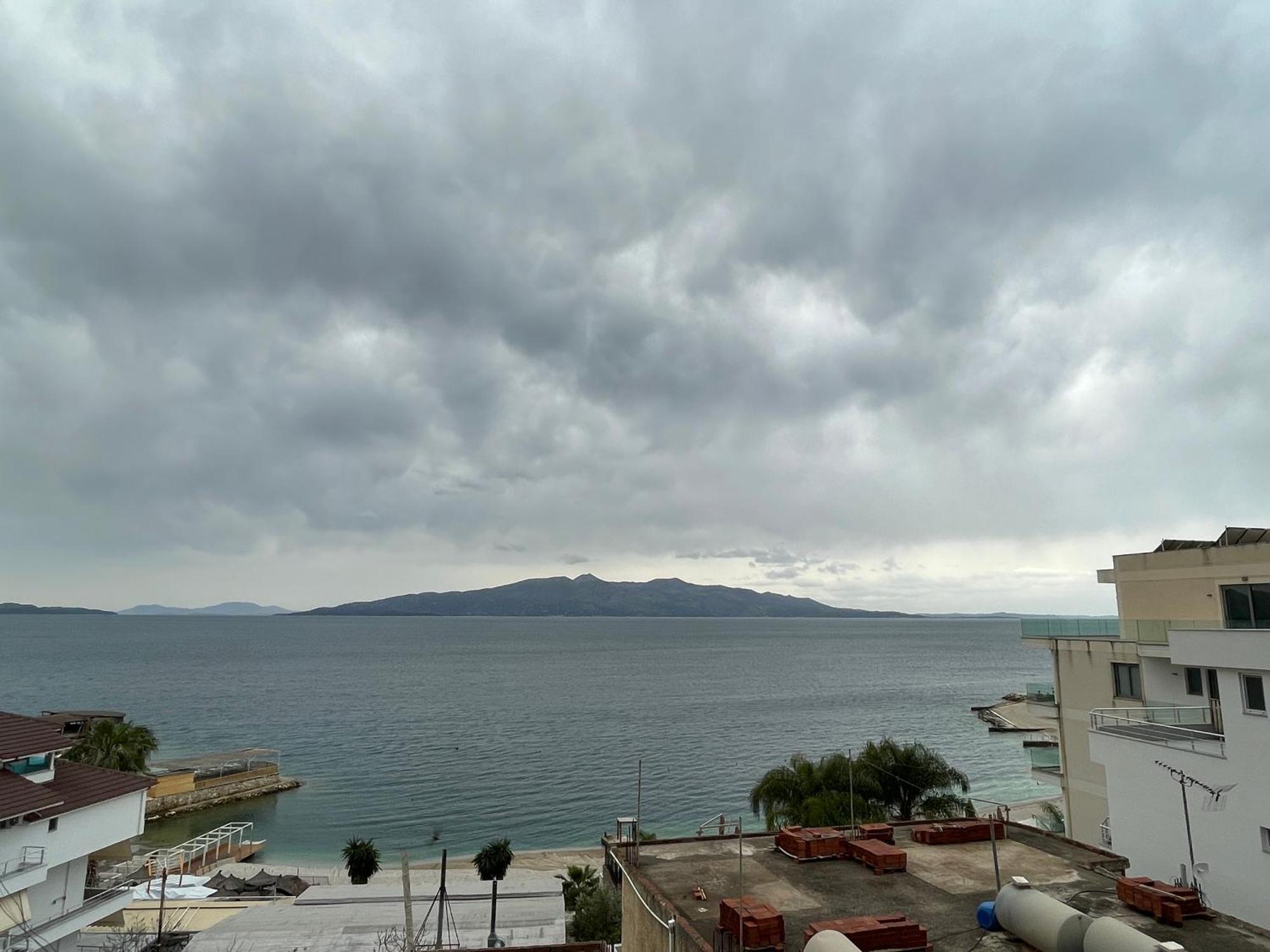 Susy Sea View Apartment ساراندا المظهر الخارجي الصورة