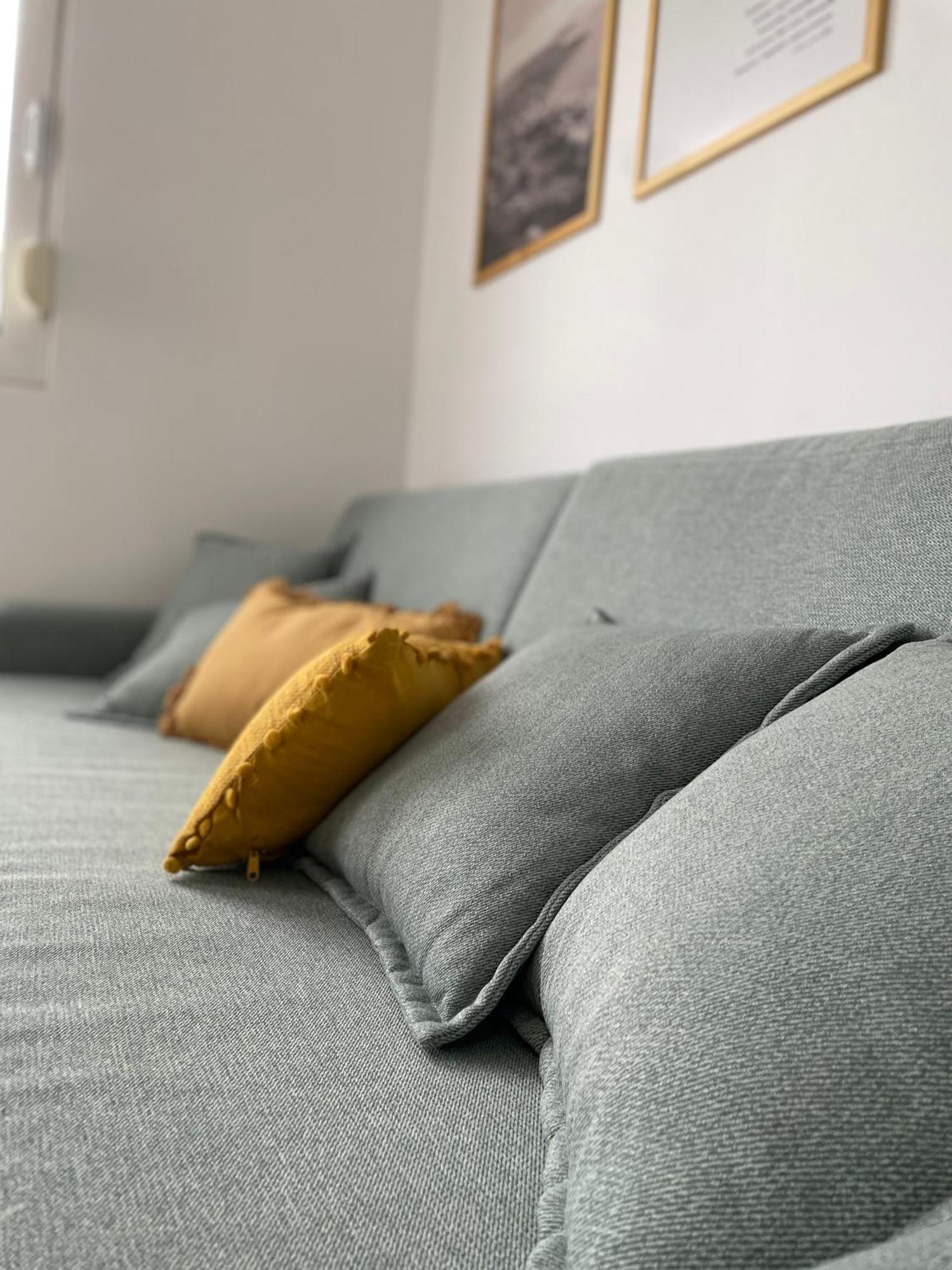Susy Sea View Apartment ساراندا المظهر الخارجي الصورة